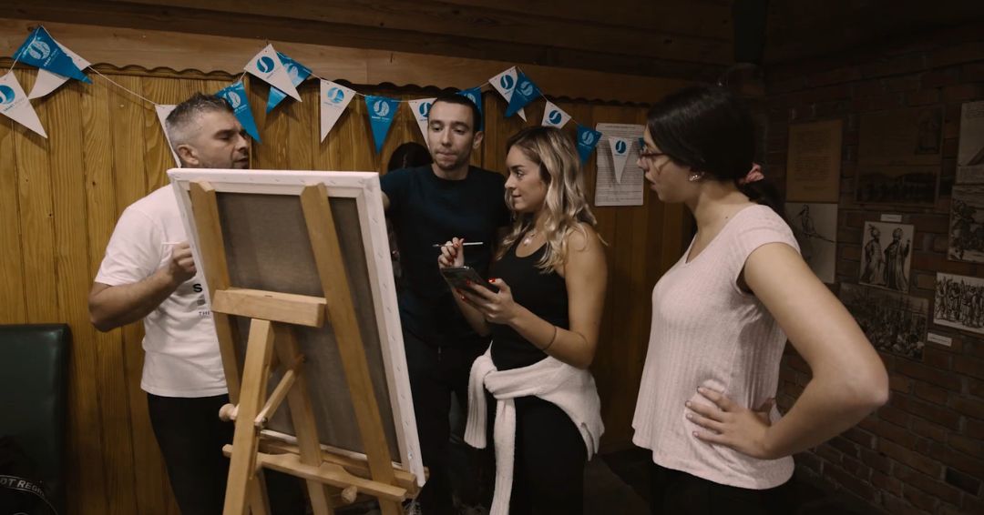 Team building sa radionicama može doneti dodatnu dimenziju, podstičući saradnju i kreativnost unutar tima.